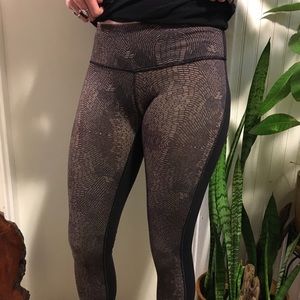 Lululemon yoga leggings